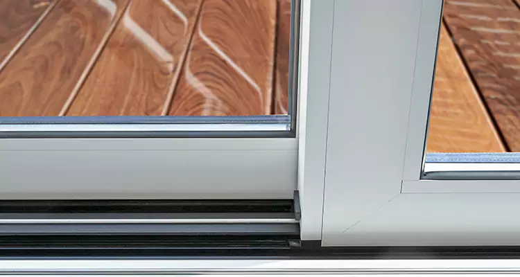 Patio Door Jammed Shut in Navarre, FL