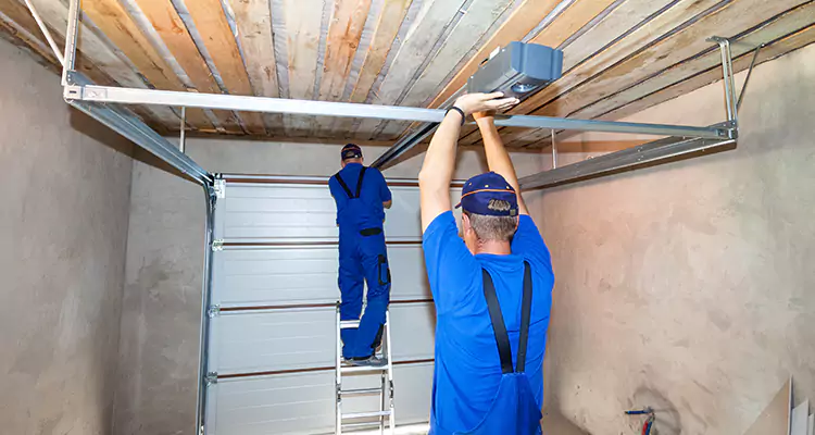 Garage Door Opener Technician in Navarre, FL